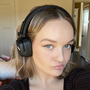 Meet your Posher, Emma